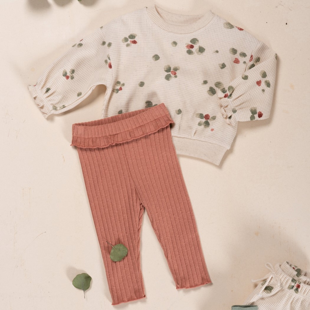 Printed Sweater & Rib Leggings
