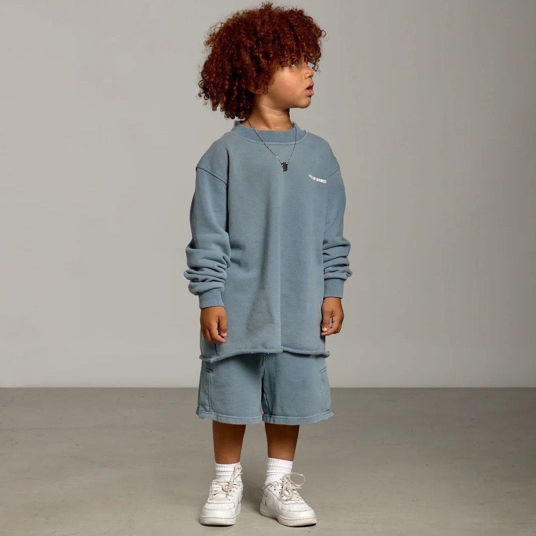 The Longsleeve Blue Washed