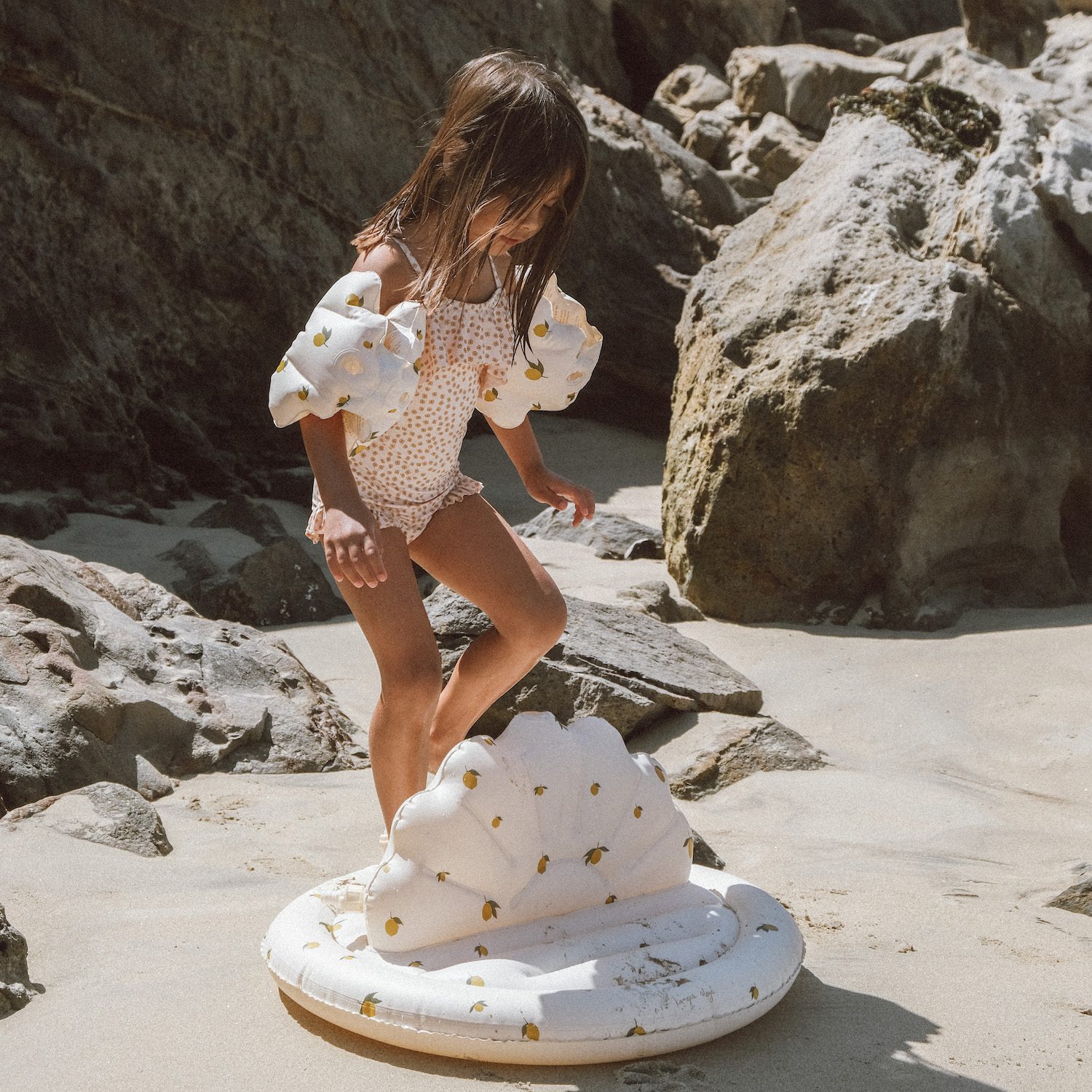 Shell Sprinkler | Lemon