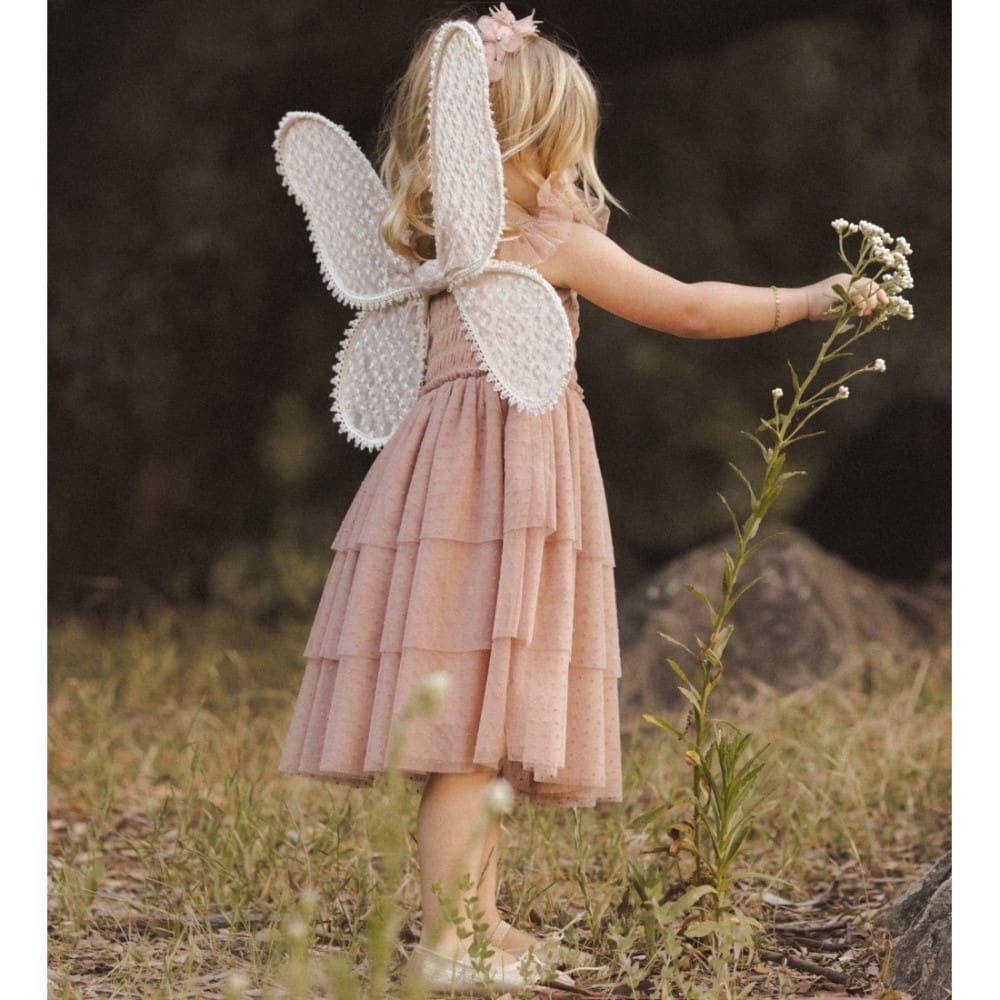 Wings | Daisy Embroidery