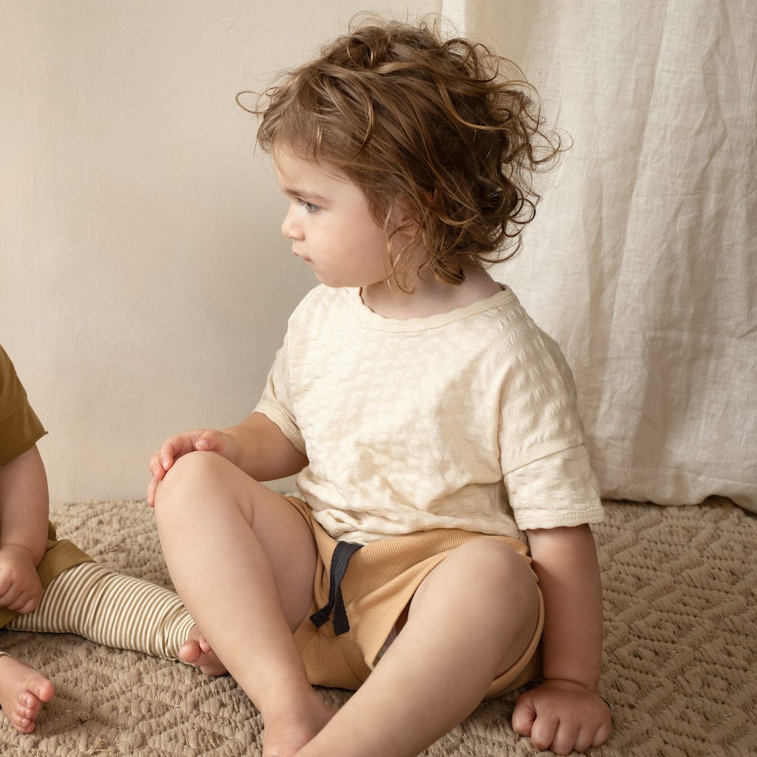 Buttercream Textured Button Back T-Shirt & Mellow Apricot Rib Shorts