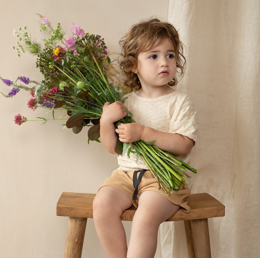 Buttercream Textured Button Back T-Shirt & Mellow Apricot Rib Shorts