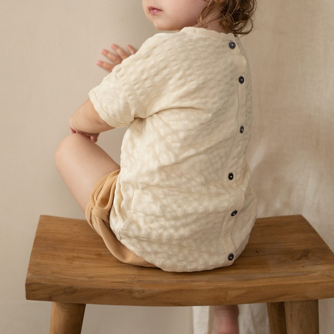 Buttercream Textured Button Back T-Shirt & Mellow Apricot Rib Shorts
