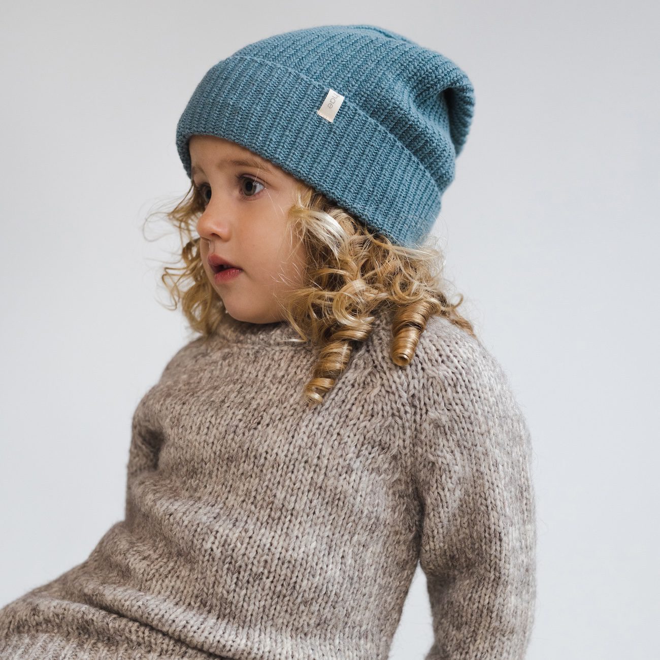Cashmere-blind Knit Beanie | Topaz Blue