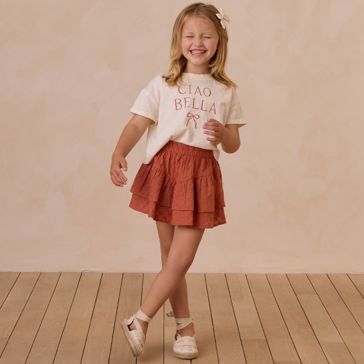 Boxy Tee 'Ciao Bella' & Tiered Mini Skirt Poppy