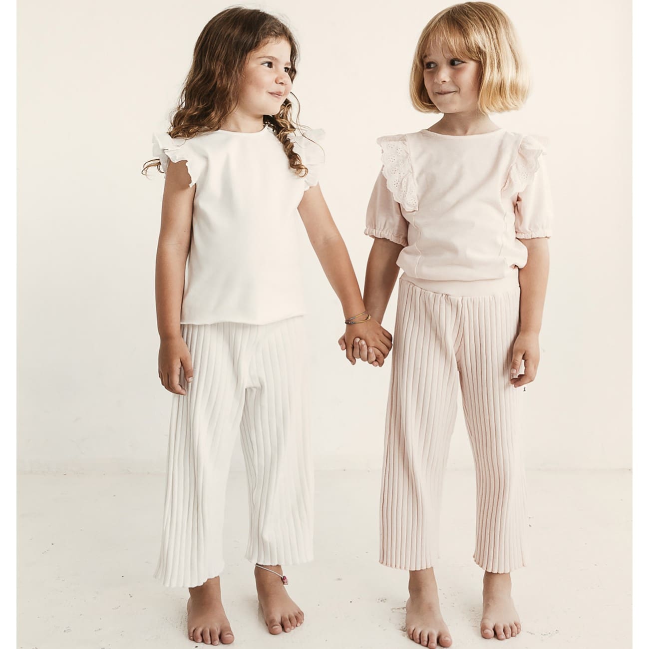 Tshirt & Pants | White