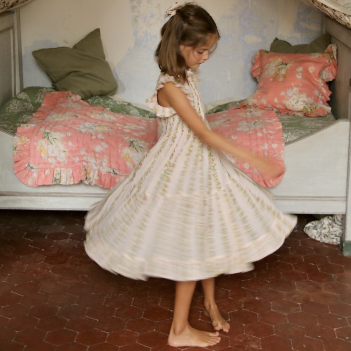 The long flower dance dress